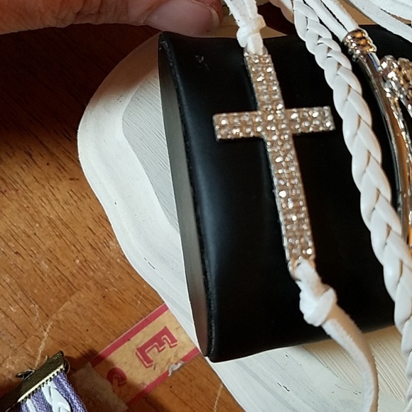 Multi Layer Vegan Leather Bracelet 7" - Picture 4 of 6